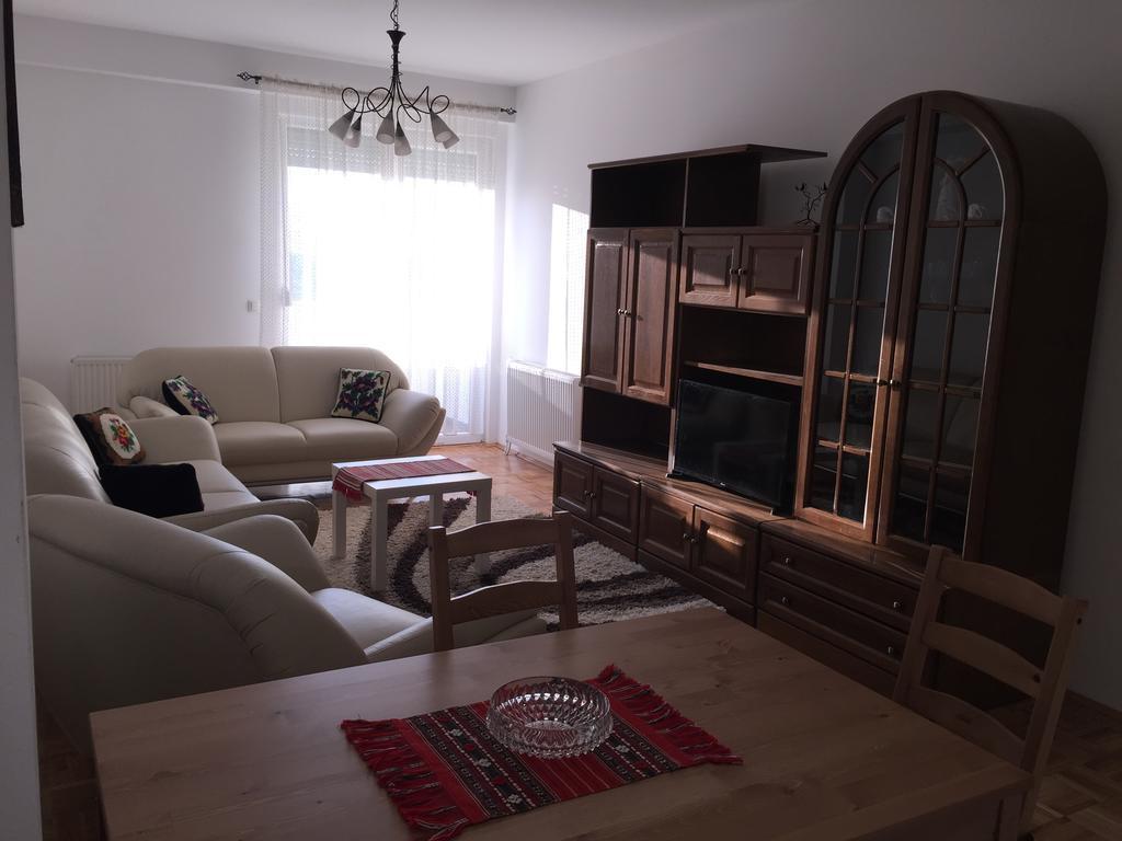 Apartment Gashi Prishtinë Ngoại thất bức ảnh